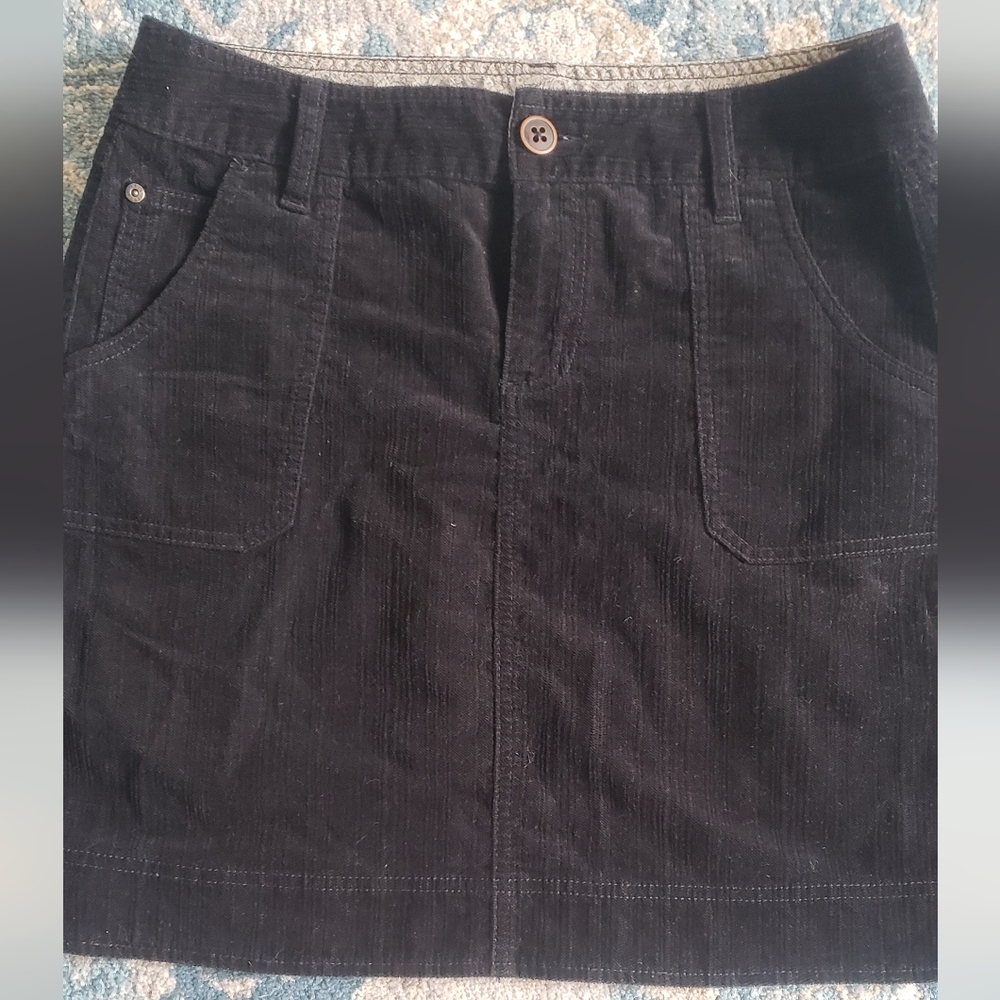 Woolrich Coorduroy Skirt Sz 10 Black